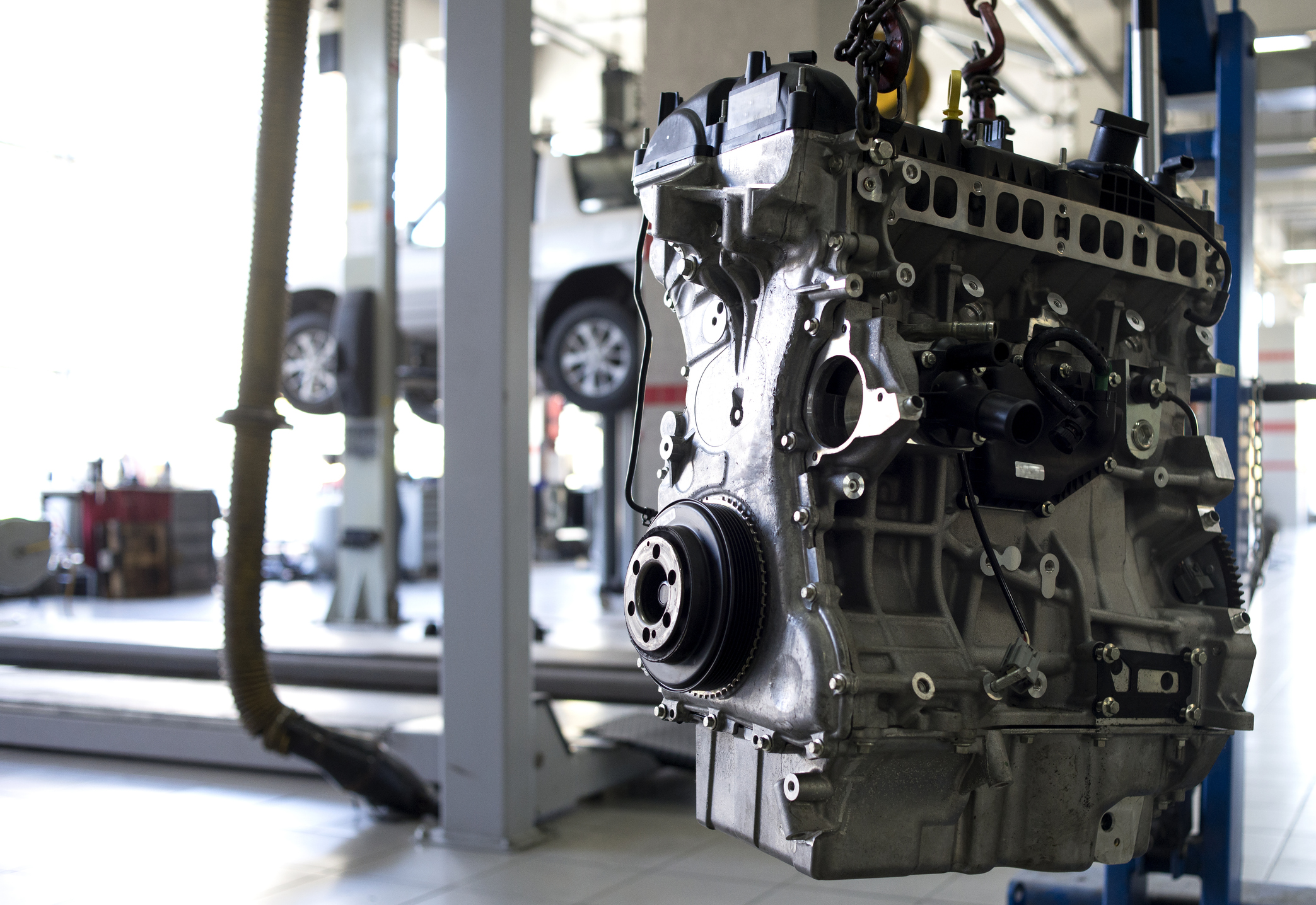 Engine repair and replacement